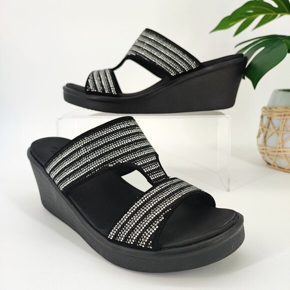 Skechers Women's  Luxe Foam Rumble Black Synthetic Sandals Size 8 - Picture 1 of 8